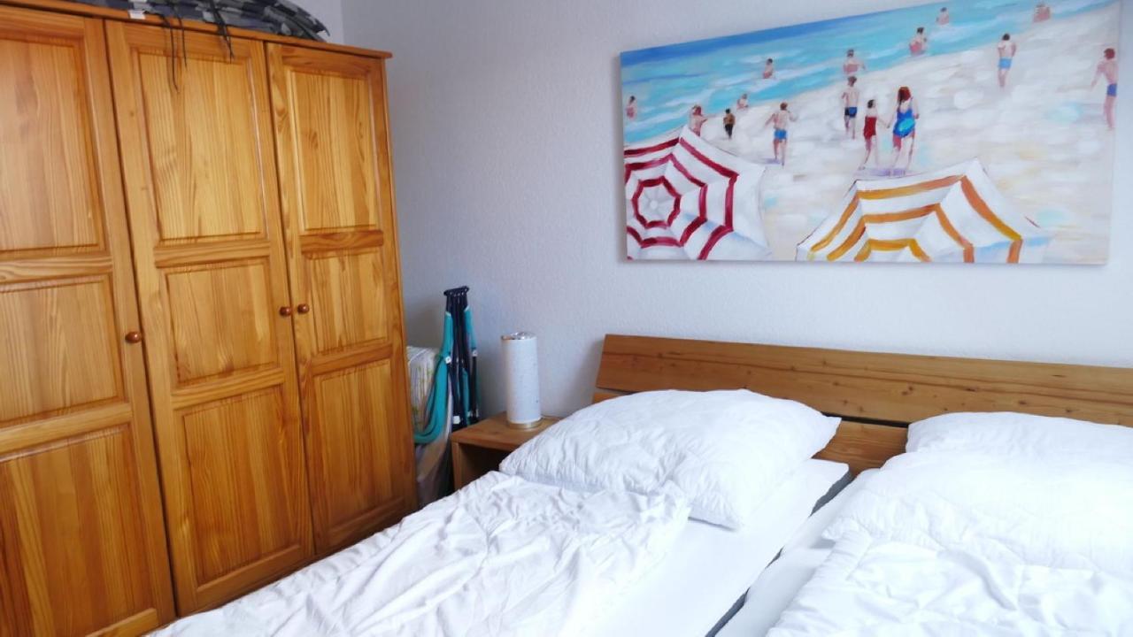 Ferienwohnung Fokuhl Im Strohhus Hooksiel شيلينغ المظهر الخارجي الصورة